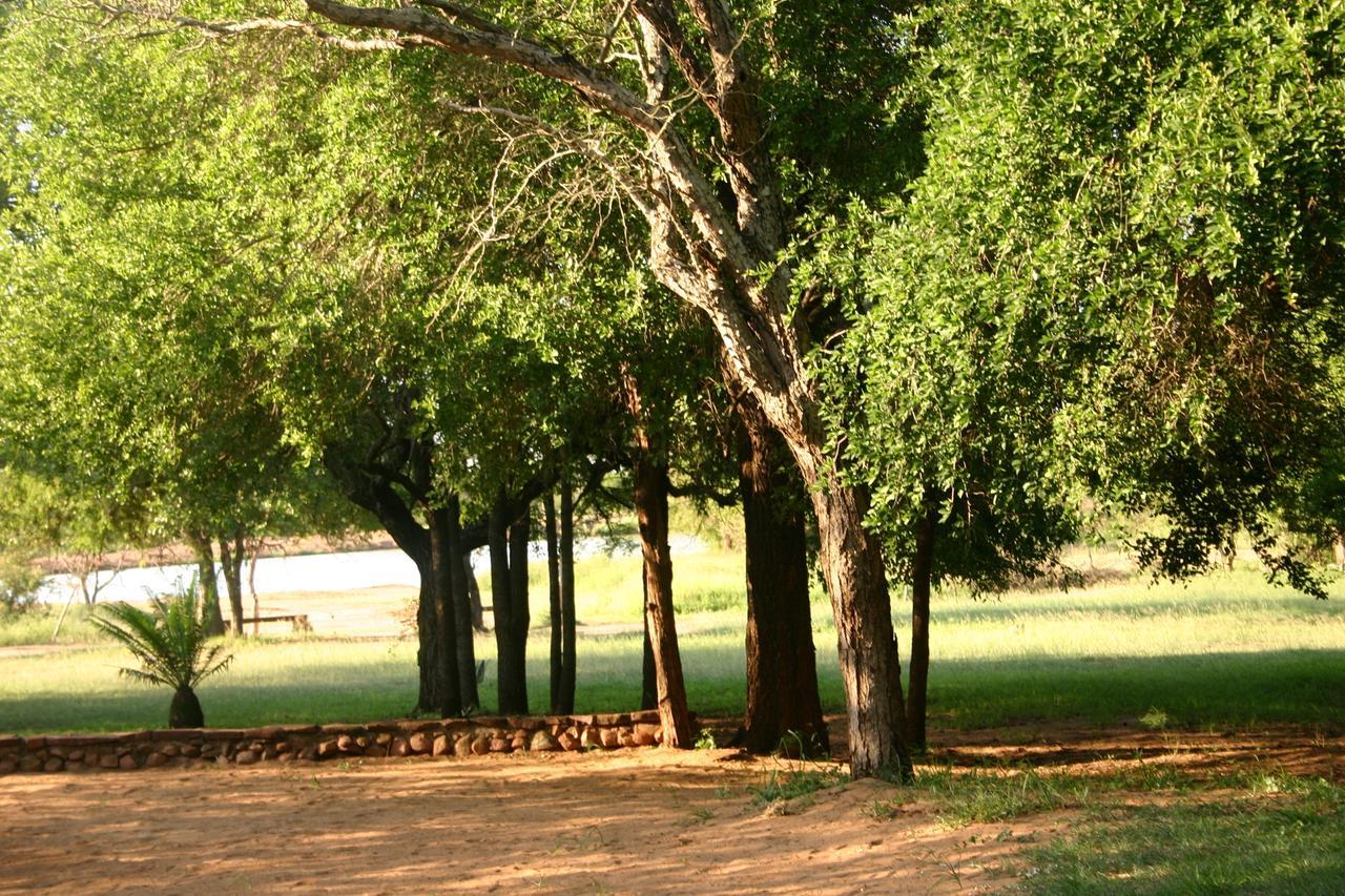 Hlane Royal National Park Simunye Exterior foto